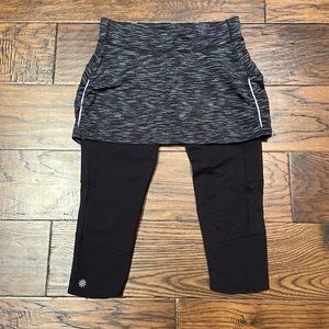 Athleta Skirted Leggings women’s size medium black/gray